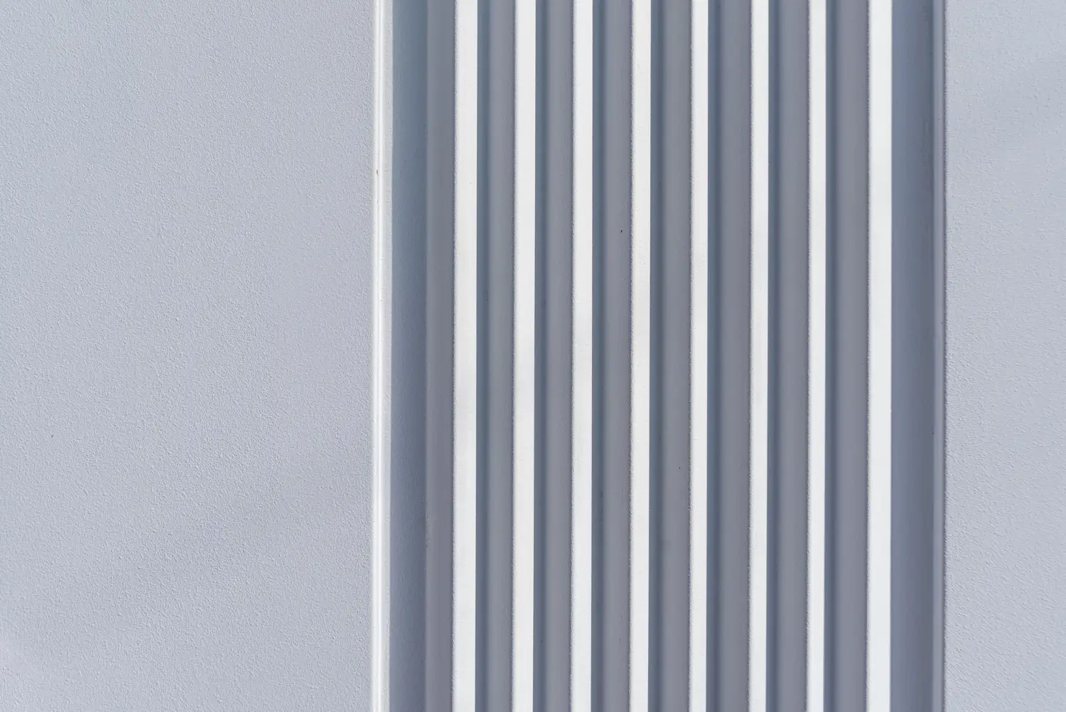 Modern & Minimalist Designs